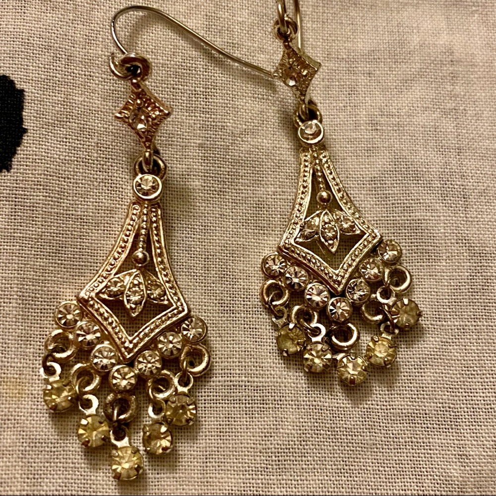 Sparkly Dangling Chandelier Earrings - Picture 2 of 2